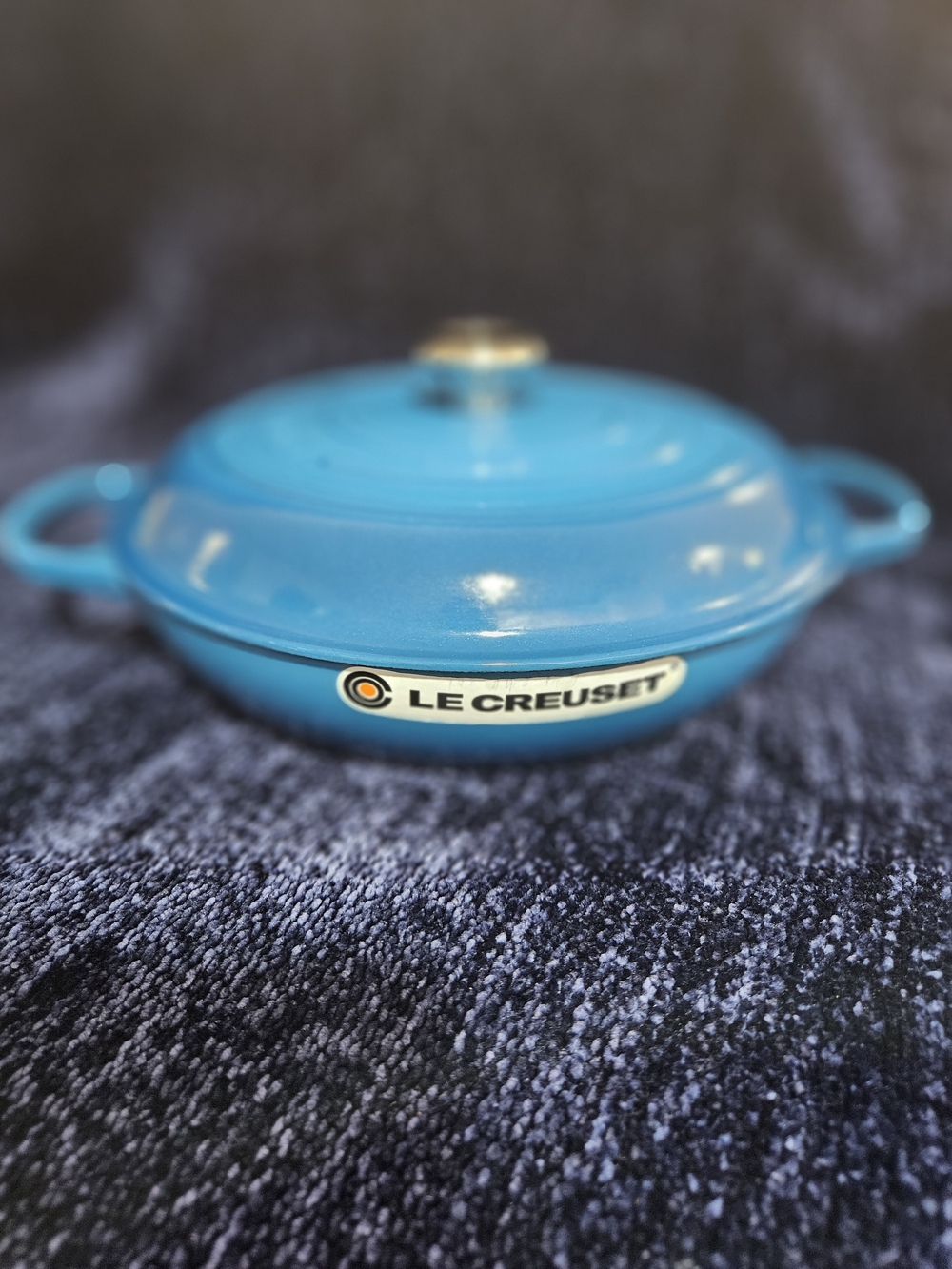 3.5qt Le Creuset Marseille Enameled Cast Iron Braiser - Picture 2 of 16